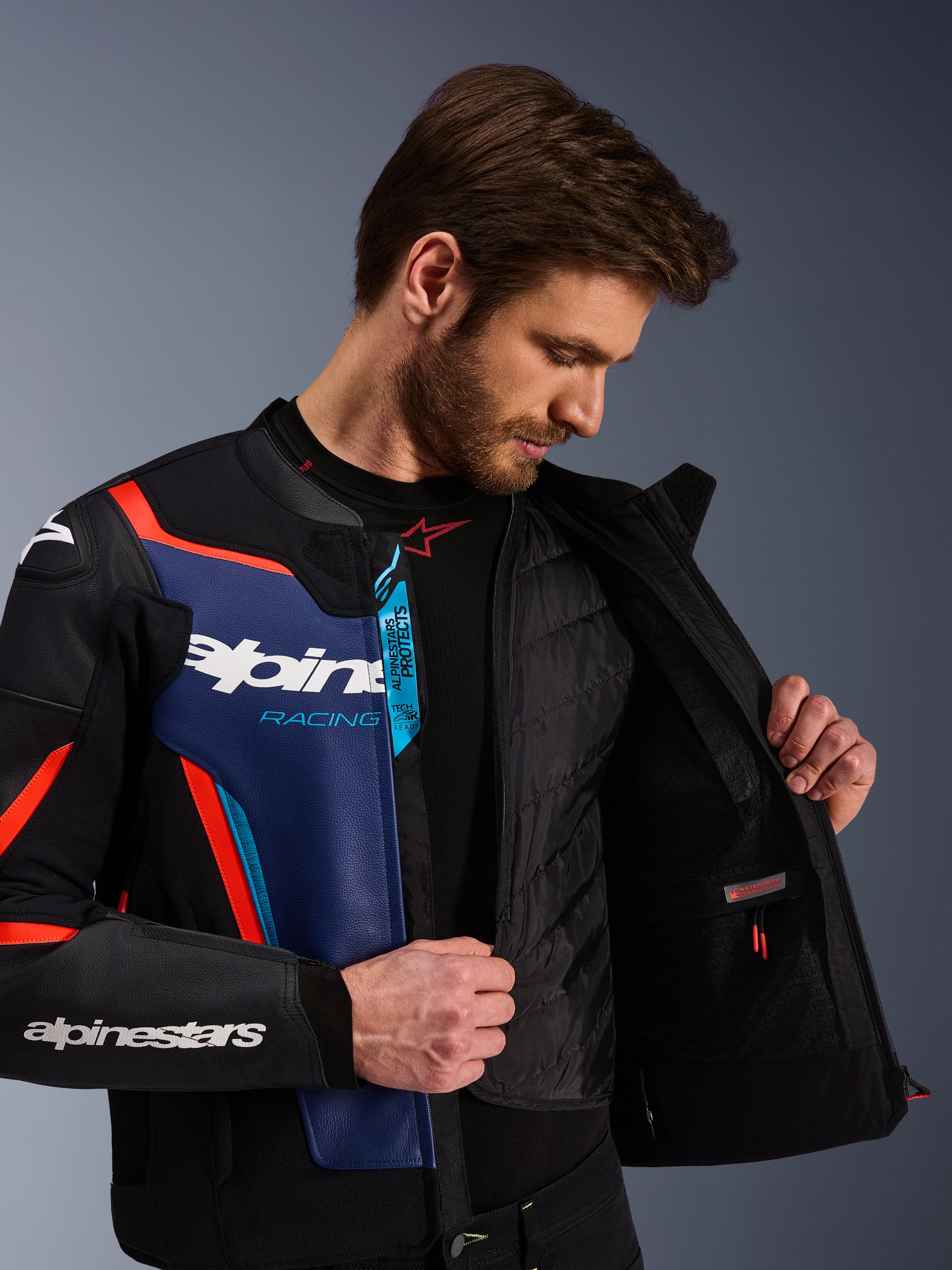 GP Force V2 - Motorcycle Leather Jacket | Alpinestars®