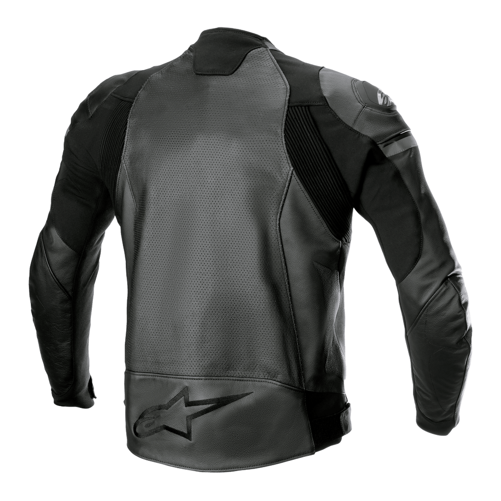 Alpinestars GP Force Airflow Lederjacke, Schwarz, Rückansicht mit perforierten Büffelleder-Paneelen, Akkordeon-Stretcheinsätzen und großem geprägten Stern-Logo am unteren Rücken, Sport-Motorrad-Rennausrüstung