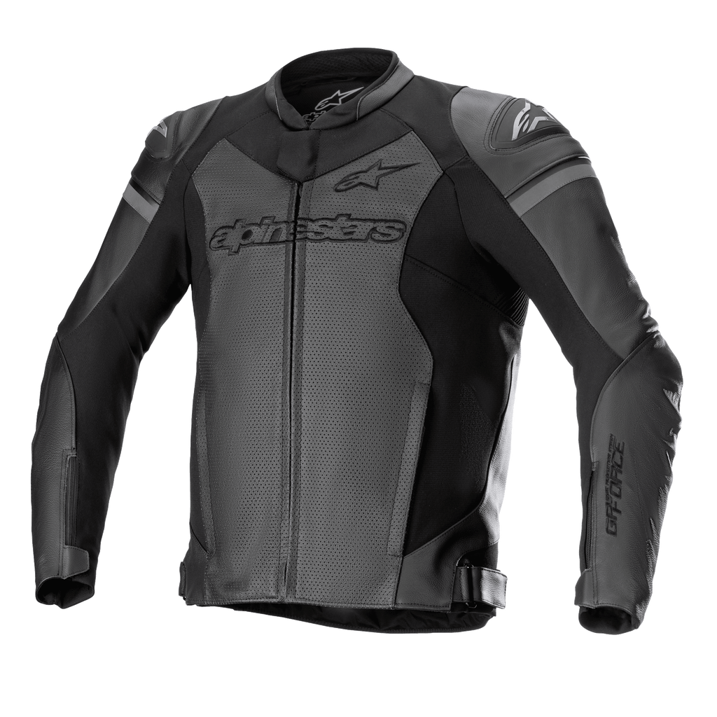 Alpinestars GP Force Airflow Lederjacke, Motorrad-Rennjacke, Schwarz und Dunkelgrau, perforierte Paneele für Belüftung, externe DFS Lite Schulterschleifer, markantes Branding auf Brust und Ärmeln, hochwertige Lederkonstruktion mit verstellbaren Taillenriemen