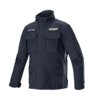 Alpinestars MO.ST.EQ Field Waterproof Primaloft Jacke, Schwarz, Urbane Motorradjacke, Field-Jacket-Stil, Vier Fronttaschen mit Klappen, Hoher Kragen mit Kordelzügen, Strapazierfähige Ripstop-Konstruktion mit Logo-Aufnähern