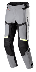 Alpinestars Bogota Pro Drystar 4 Seasons Hose, Motorrad-Tourenhose mit regulärer Passform, Eisgrau und Dunkelgrau mit gelben fluoreszierenden Reflexstreifen, große Belüftungspanels an den Oberschenkeln, Akkordeon-Stretch an den Knien und verstellbare Taillengurte, Adventure-Ausrüstung