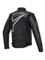 Alpinestars Axton Jacke, Motorradjacke, Schwarz Anthrazit Rot Tangerine, Rückansicht mit großem grauem umlaufendem Logo und Schriftzug, Akkordeon-Schulterpaneele und Vintage-Metallösen an den Ärmeln, Textil- und Lederkonstruktion