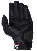 Alpinestars Halo Lederhandschuhe, Motorradhandschuhe, Schwarz, Handflächenansicht mit verstärktem Leder und gummiertem Griff, mit strukturierter Landezone und kurzer Manschette mit weißem Alpinestars-Logo, Adventure-Touring-Ausrüstung