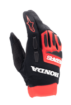 Alpinestars Honda Full Bore Handschuhe, Motocross-Handschuhe, leuchtendes Rot und Schwarz, markantes weißes Honda- und Astars-Branding, TPR-Knöchelschutz, atmungsaktive Stretch-Textilkonstruktion und rotes Stern-Logo auf dem Finger, sportliches Offroad-Rennsport-Design