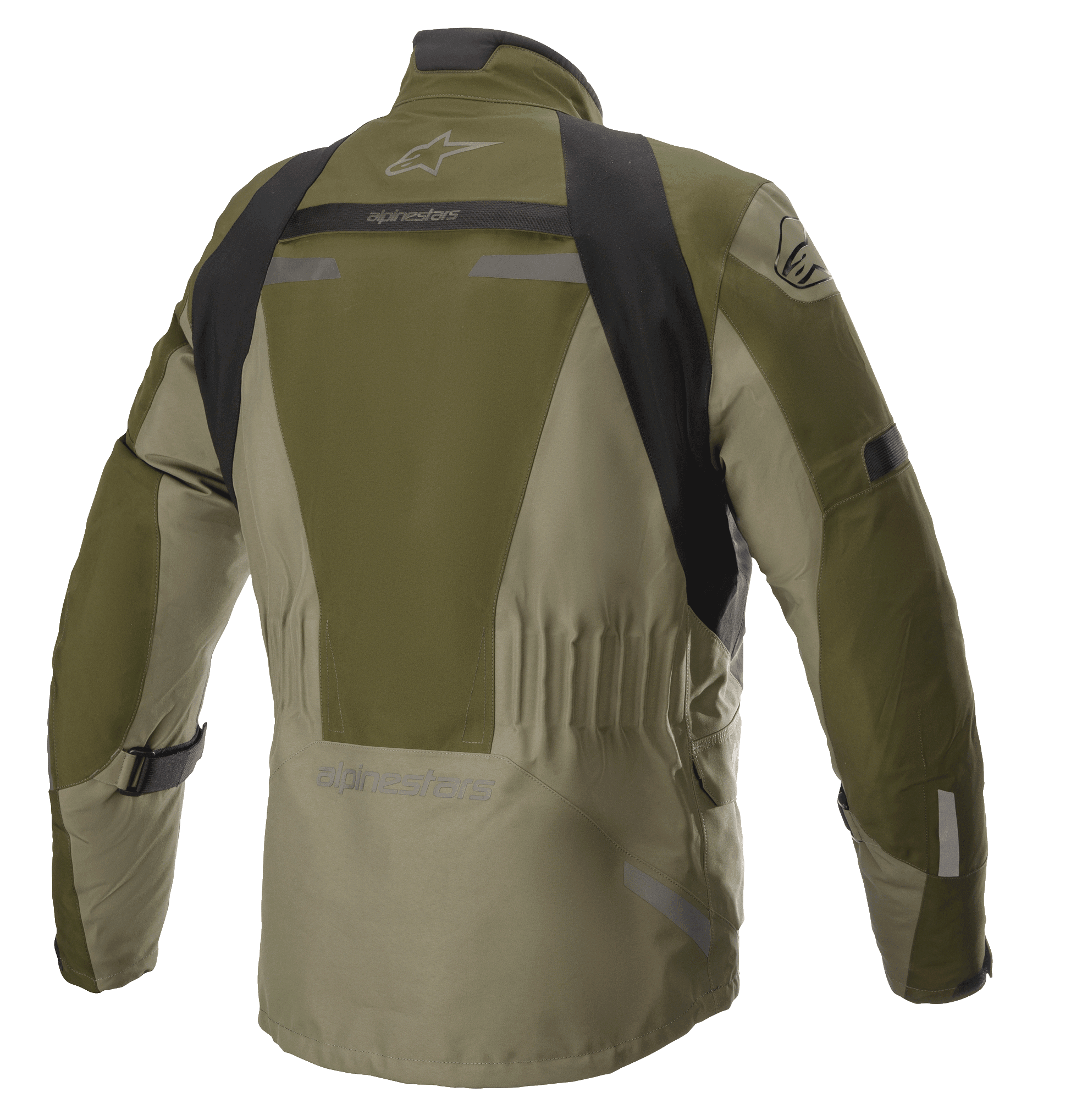 Alpinestars Altamira GORE-TEX Jacke, Forest Military Green, Rückansicht der technischen Motorrad-Tourenjacke mit schwarzen Schulterpaneelen, elastischer Taille und Alpinestars-Branding, mit reflektierenden Akzenten und strapazierfähiger Textilkonstruktion.