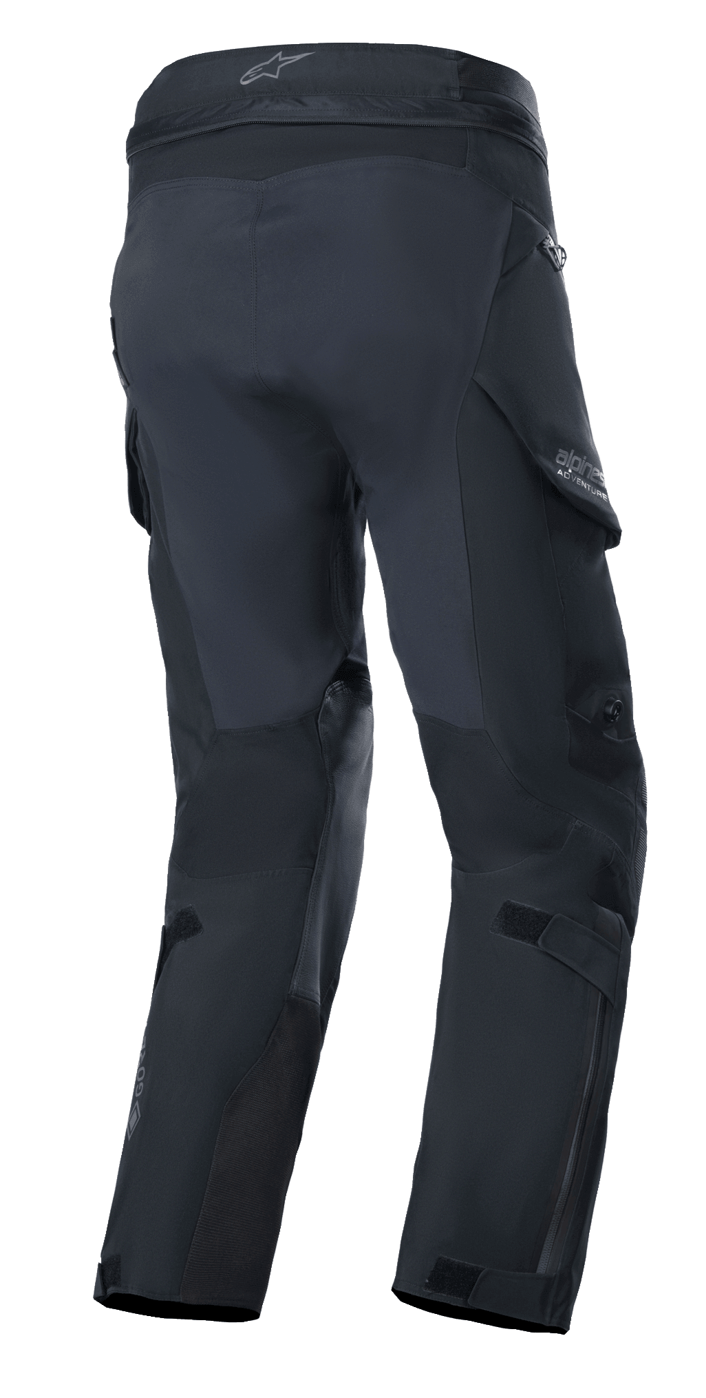 Alpinestars Boulder 3L GORE-TEX Hose, Adventure-Motorradhose, Schwarz, Rückansicht mit verstärktem Gesäßbereich und Einsätzen an den Beininnenseiten, wasserdichten Cargotaschen, GORE-TEX-Logo am Unterschenkel und strapazierfähiger laminierter Konstruktion.