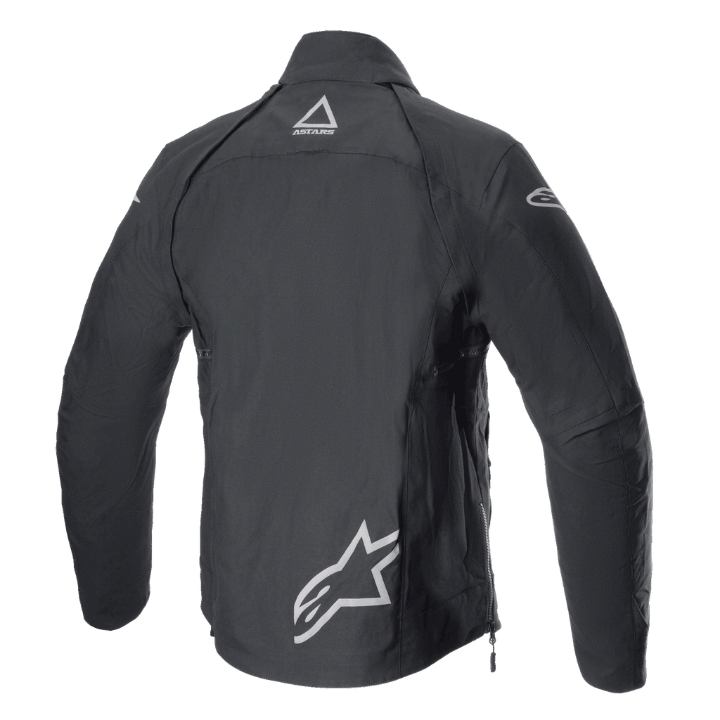 Alpinestars Techdura Jacke, Black Reflex, Rückansicht einer Offroad-Motorradjacke aus Textil, mit reflektierenden Alpinestars-Logos am unteren Rücken und im Nacken, robustes Design für Enduro- und Adventure-Fahrten