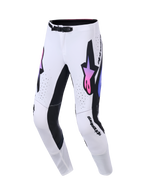 Alpinestars 2026 Supertech AFD Vista Hose, Motocross-Hose, Weiß, Lila und Schwarz, mit einem großen schwarzen Astars-Logo mit pinkem und lila Farbverlauf, schwarzen Innenbein-Einsätzen und einer SX1 Magnet-Taillenschnalle, entwickelt für Performance im Offroad-Rennsport.