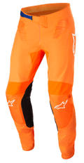Alpinestars Supertech Foster Hose, Motocross-Hose, Orange und Schwarz, mit blauer Schnalle am Bund, weißen Stern-Logos auf den Knien, verstärkten Innenbein-Einsätzen und technischer Mesh-Belüftung.