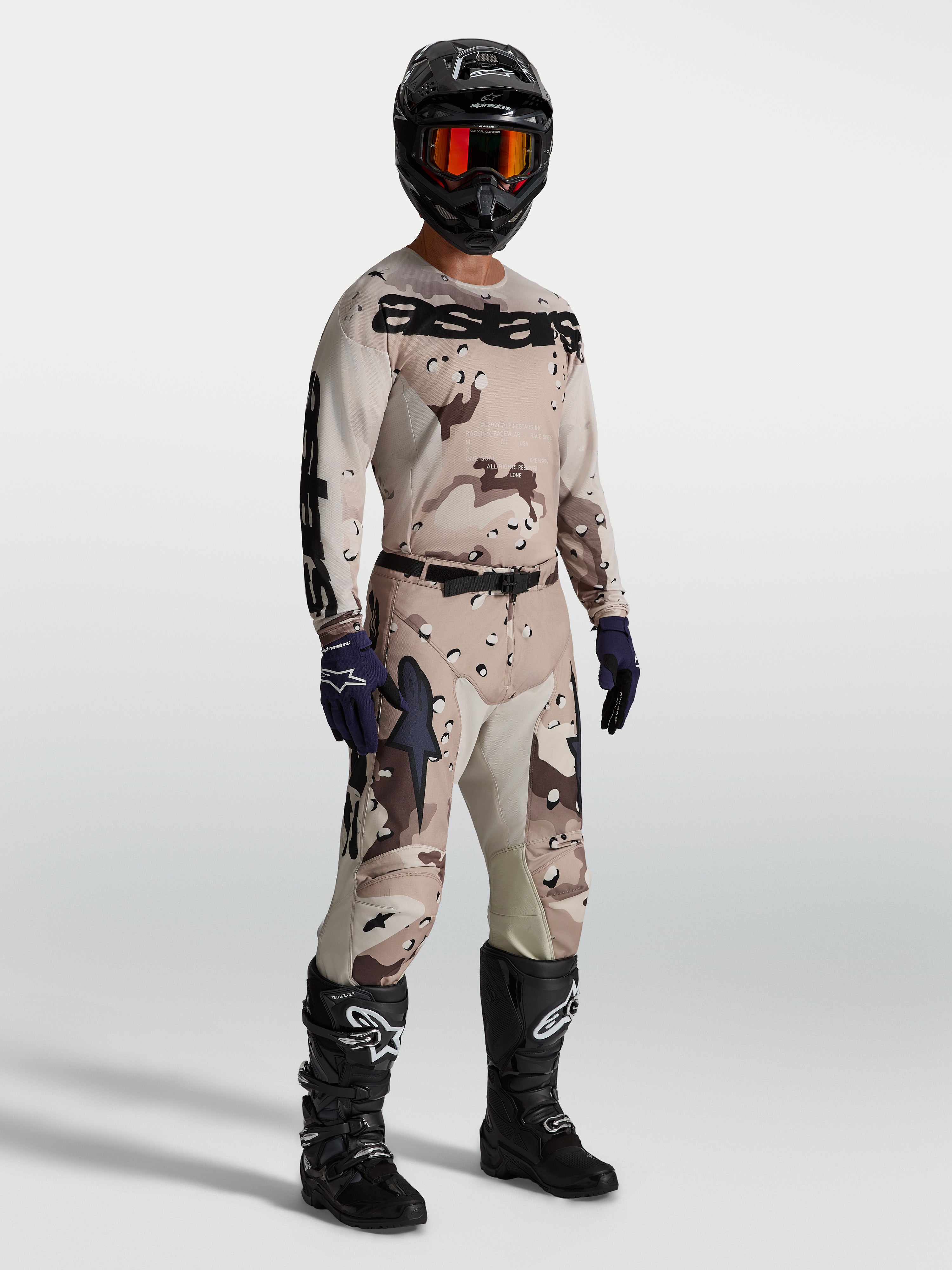 Alpinestars Racer Lone Hose, Herren-Motocross-Hose in Desert Camo und Schwarz, strapazierfähiges Polygewebe für Offroad.