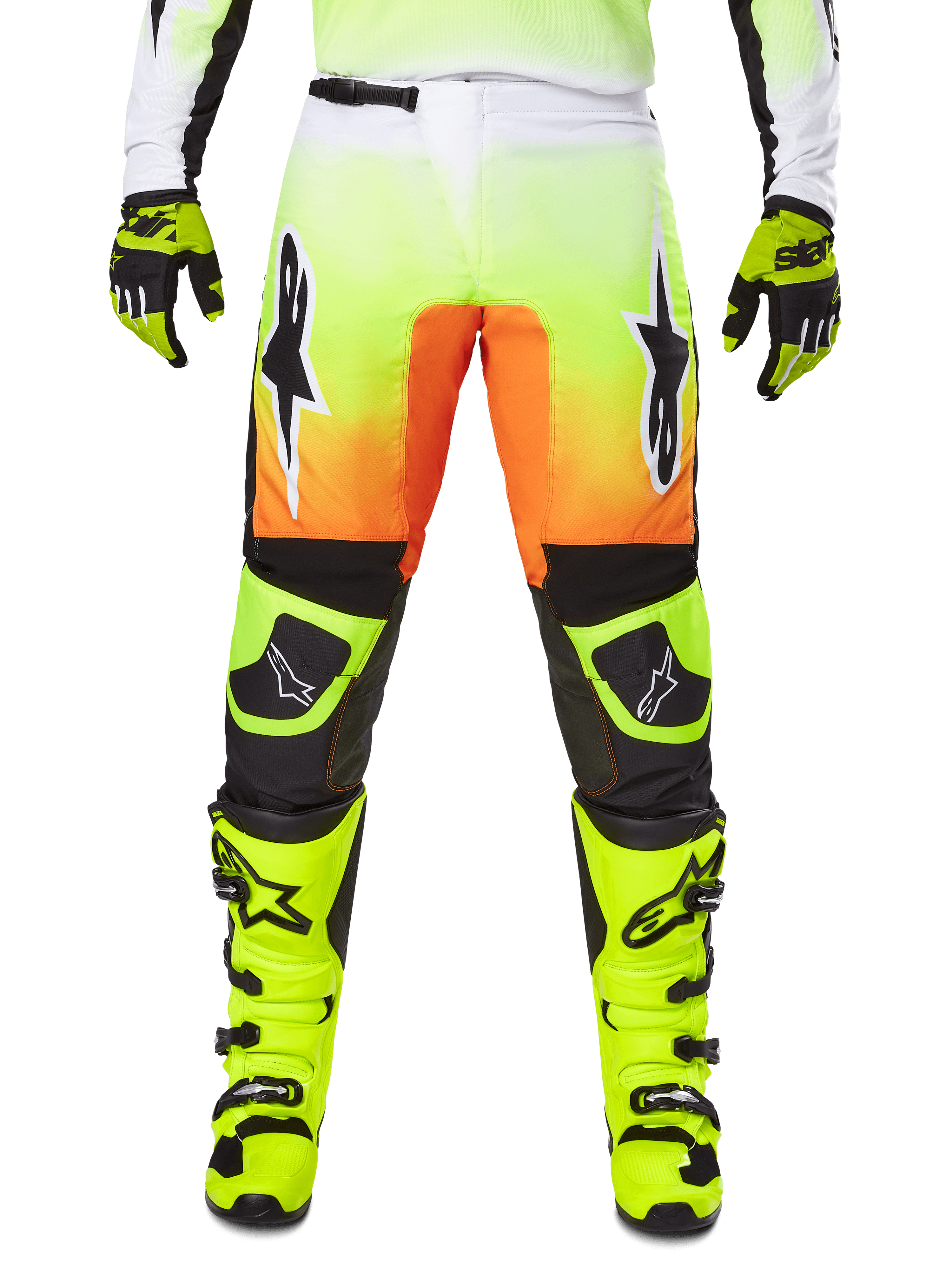 Alpinestars 2025 Fluid Wurx Hose, Motocross-Hose, Neongelb und Orange, schwarze und weiße Stern-Logos, schlankes Racing-Design mit schwarzen Kniebereichen, kombiniert mit passenden neongelben Stiefeln und Handschuhen