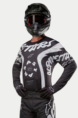 Racer Hana Trikot 2024