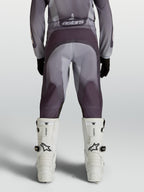 Alpinestars Fluid Jugend-Hose Amber, Motocross-Hose in Grau und Sand, mit verstärktem Sitzbereich und Stretch-Paneelen.