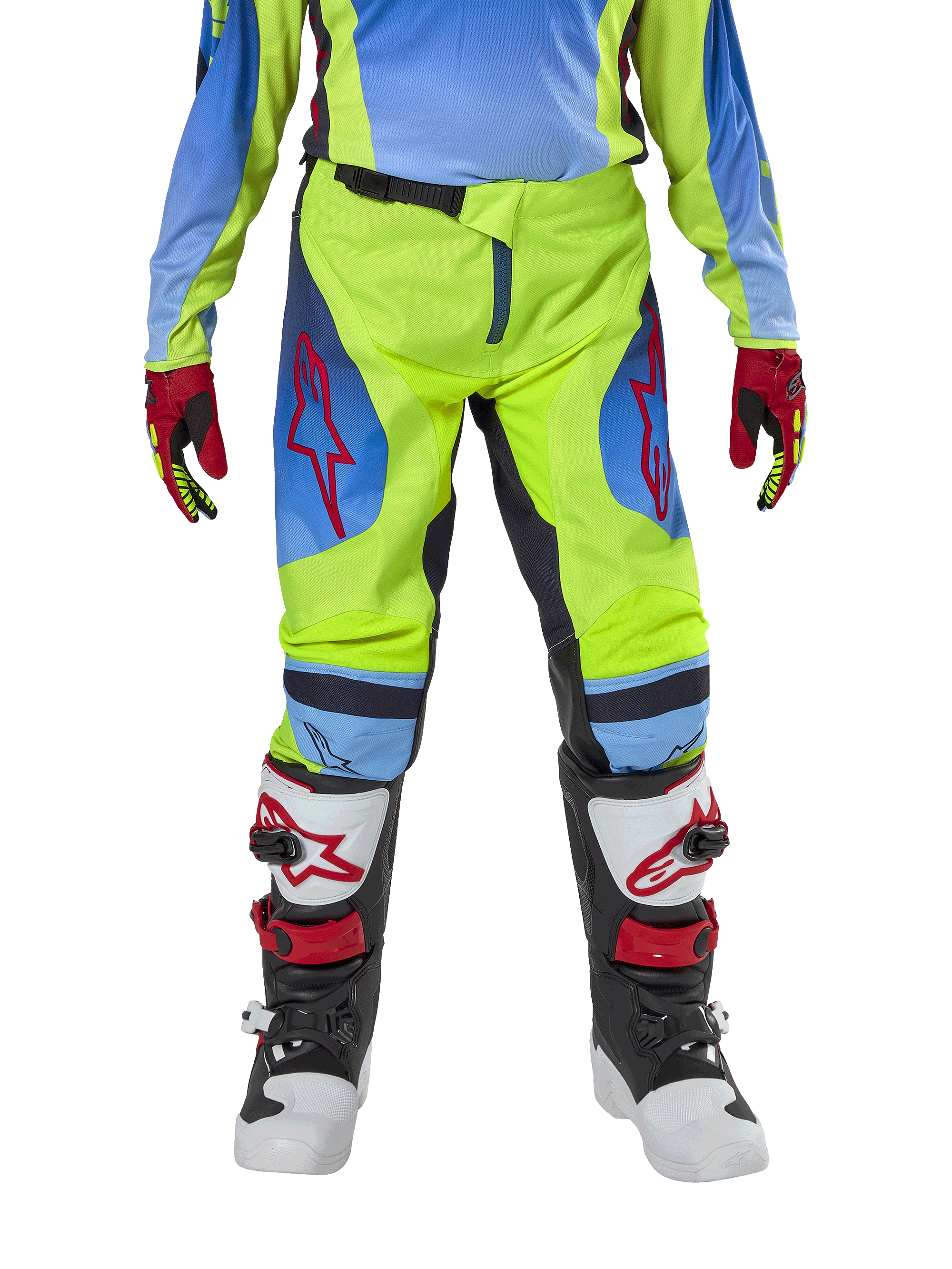 Alpinestars Jugend 2024 Racer Hoen Hose, Motocross-Hose, Gelb Fluo und Blau Night Navy, mit roten Stern-Logos auf den Oberschenkeln, kombiniert mit passendem Trikot, rot-schwarzen Handschuhen und weiß-schwarz-roten Motocross-Stiefeln, strapazierfähige Ausrüstung für den Offroad-Einsatz