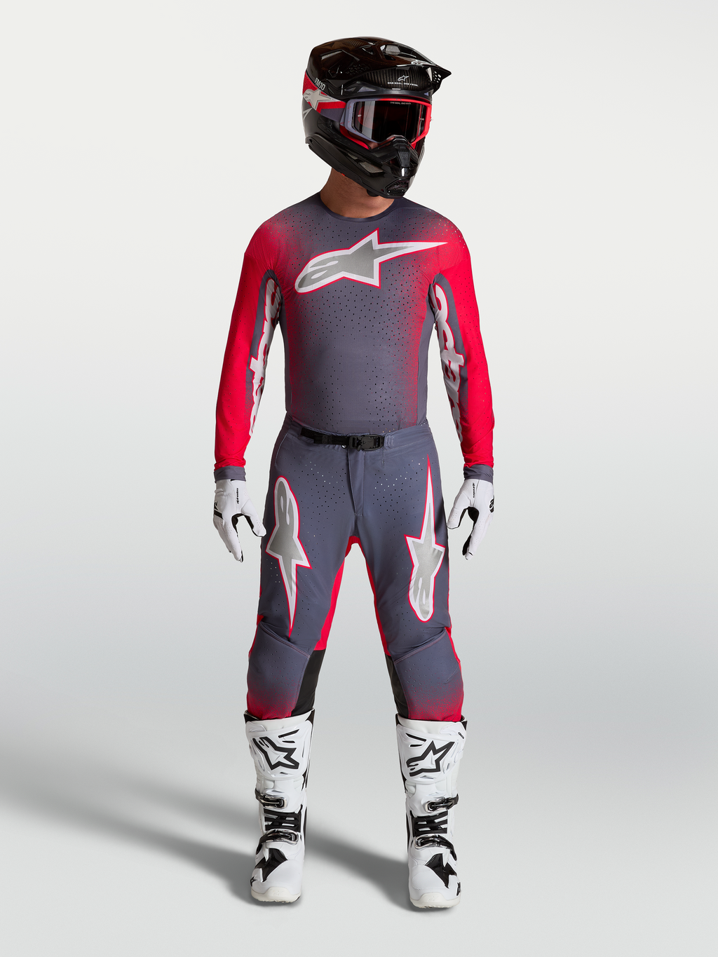 Alpinestars Supertech Hiten AFD Trikot, Motocross-Renntrikot für Herren, Grau und Fluoreszierendes Rot, athletische Passform mit belüftetem Mesh.