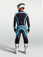 Alpinestars Supertech Vesta Gear Set, Motocross-Trikot und Hose in Schwarz und Türkis, Rückansicht, athletische Passform.