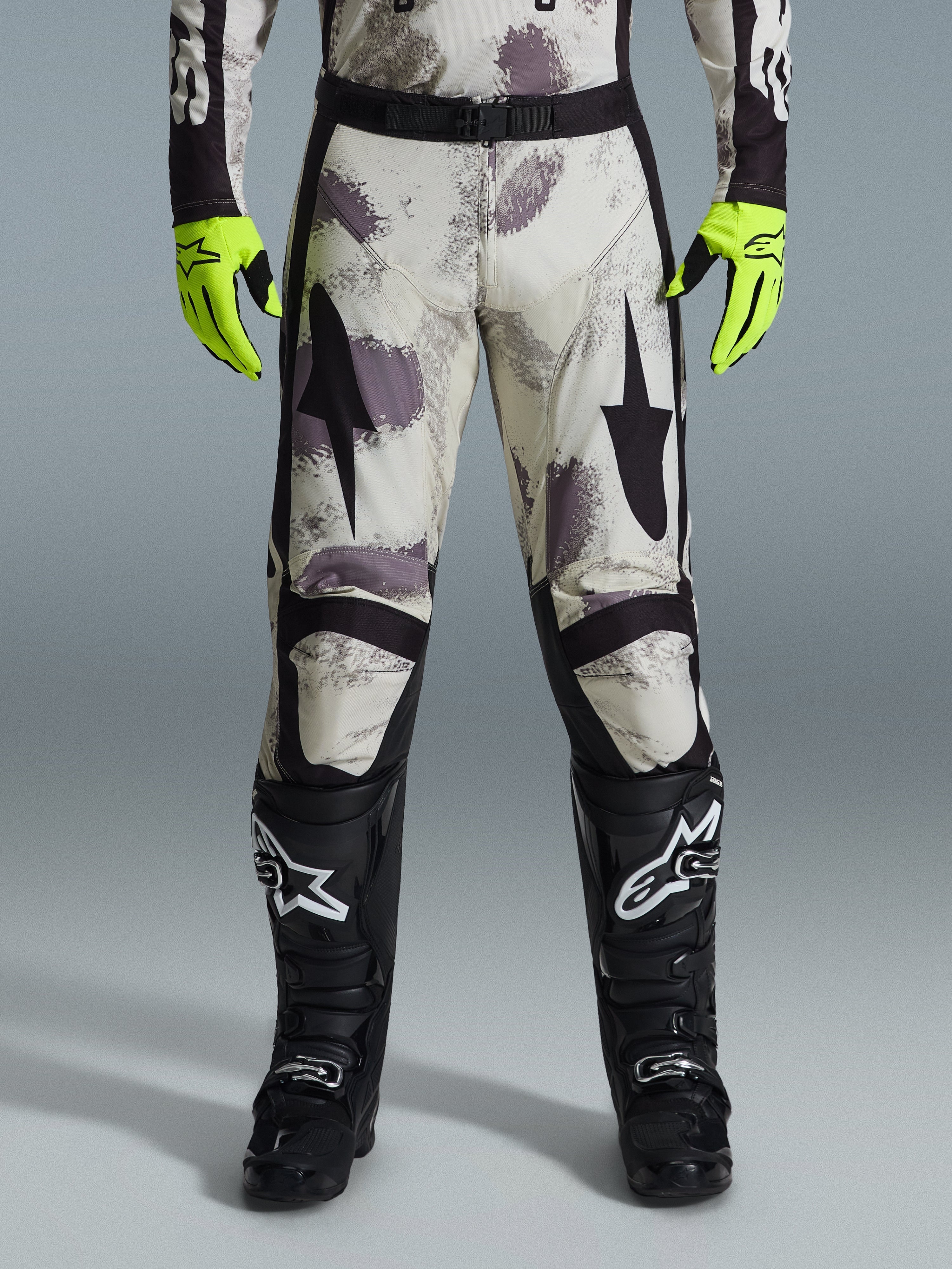 忍*Ｒ様 Alpinestars レーサータクティカルパンツ カモフラージュ 2026 Racer Lahnd - MX Gear Set | Alpinestars®