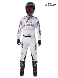 2025 Racer Hollow Bekleidungsset