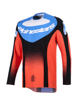 Alpinestars 2026 Techstar Knif Jersey, Motocross-Trikot, Orange, Schwarz und UCLA Blau, Vorderansicht mit einem blauen Brusteinsatz mit weißem Alpinestars-Logo und einem schwarzen punktierten Farbverlauf auf den orangenen Ärmeln und dem Körper, Performance-Offroad-Rennausrüstung.