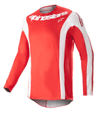 Alpinestars 2023 Techstar Arch Jersey, Motocross-Trikot, Mars-Rot und Weiß, weißer Alpinestars-Schriftzug auf der Brust, perforiertes Funktionsgewebe, lange Ärmel mit weißen Akzenten, sportliches Design für Offroad-Rennsport
