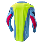 Alpinestars 2024 Techstar Ocuri Trikot, Motocross-Trikot, Hellblau, Fluo-Gelb und Red Berry, Rückansicht mit einem leuchtend neongelben Rückenteil, hellblaue Ärmel mit beerenroten Akzenten, ergonomische sportliche Passform für Offroad-Performance.