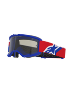 Alpinestars Vision Sand Goggles, Motocross-Brille, blauer Rahmen mit Dark-Smoke-Linse, rotes Brillenband mit blauem und weißem Logo, Offroad-Augenschutz mit speziellem Belüftungsschaum für Wüstenfahrten