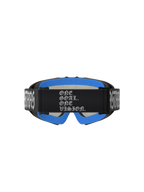 Alpinestars Vision Jugend-Schutzbrille Atrox, Schwarz und Blau, Rückansicht mit One Goal One Vision Branding auf dem Band.