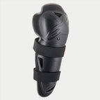 Alpinestars Jugend Bionic Action Knieprotektor, Schwarz, einzelner Protektor mit doppelten elastischen Gurten, ergonomische asymmetrische Kunststoffschale mit geprägtem Logo, schützende Motocross- und Offroad-Ausrüstung für junge Fahrer