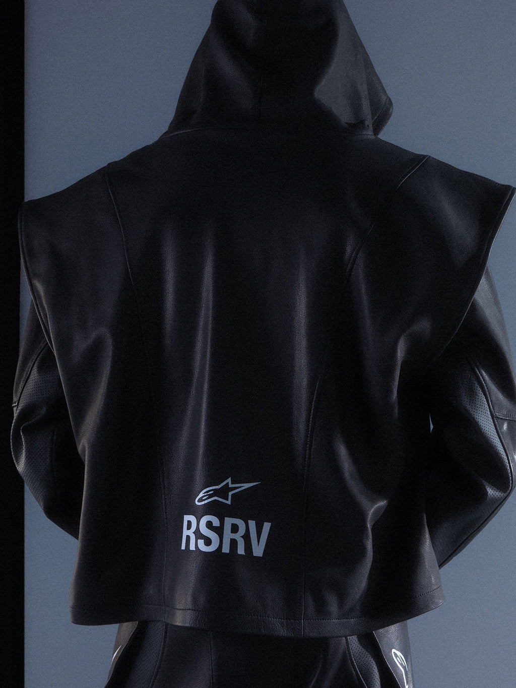 RSRV Axis Leder-Kapuzenpullover