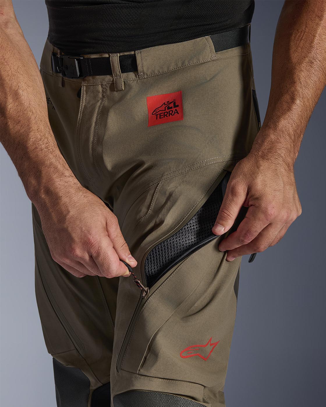 プラカブメス Nazca 3L GORE-TEX PRO - Black Motorcycle Pants | Alpinestars®