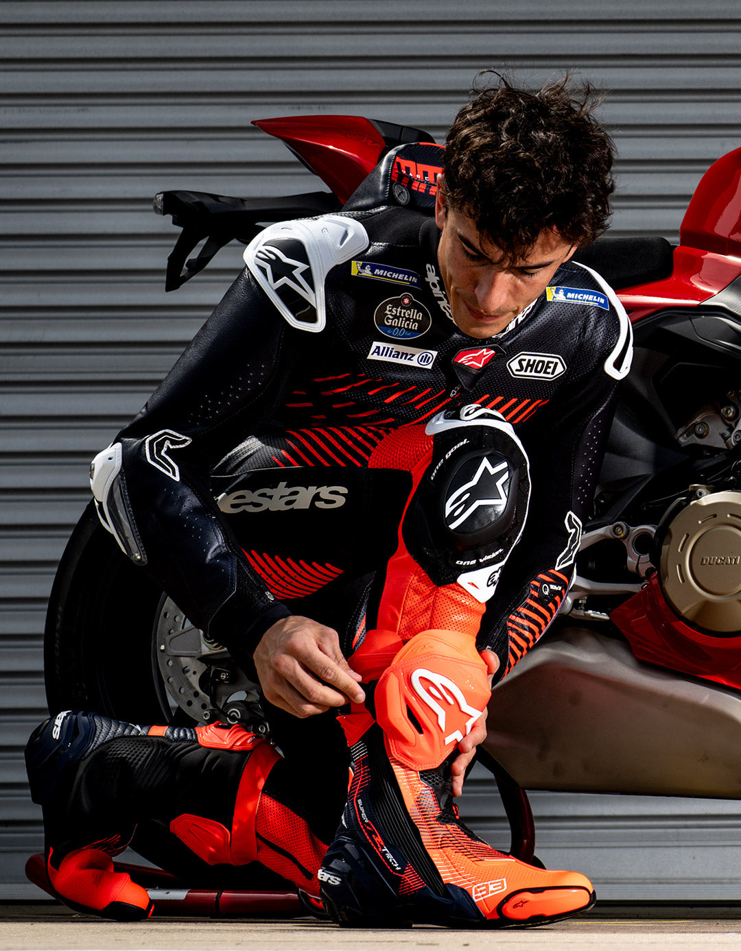 Supertech R Vented MM93 Replica - Red Motorcycle Boots | Alpinestars®