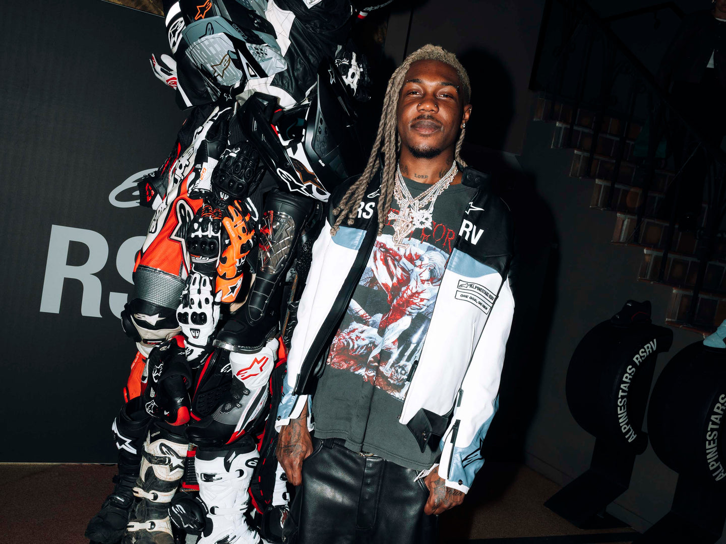 Image 65788351742330