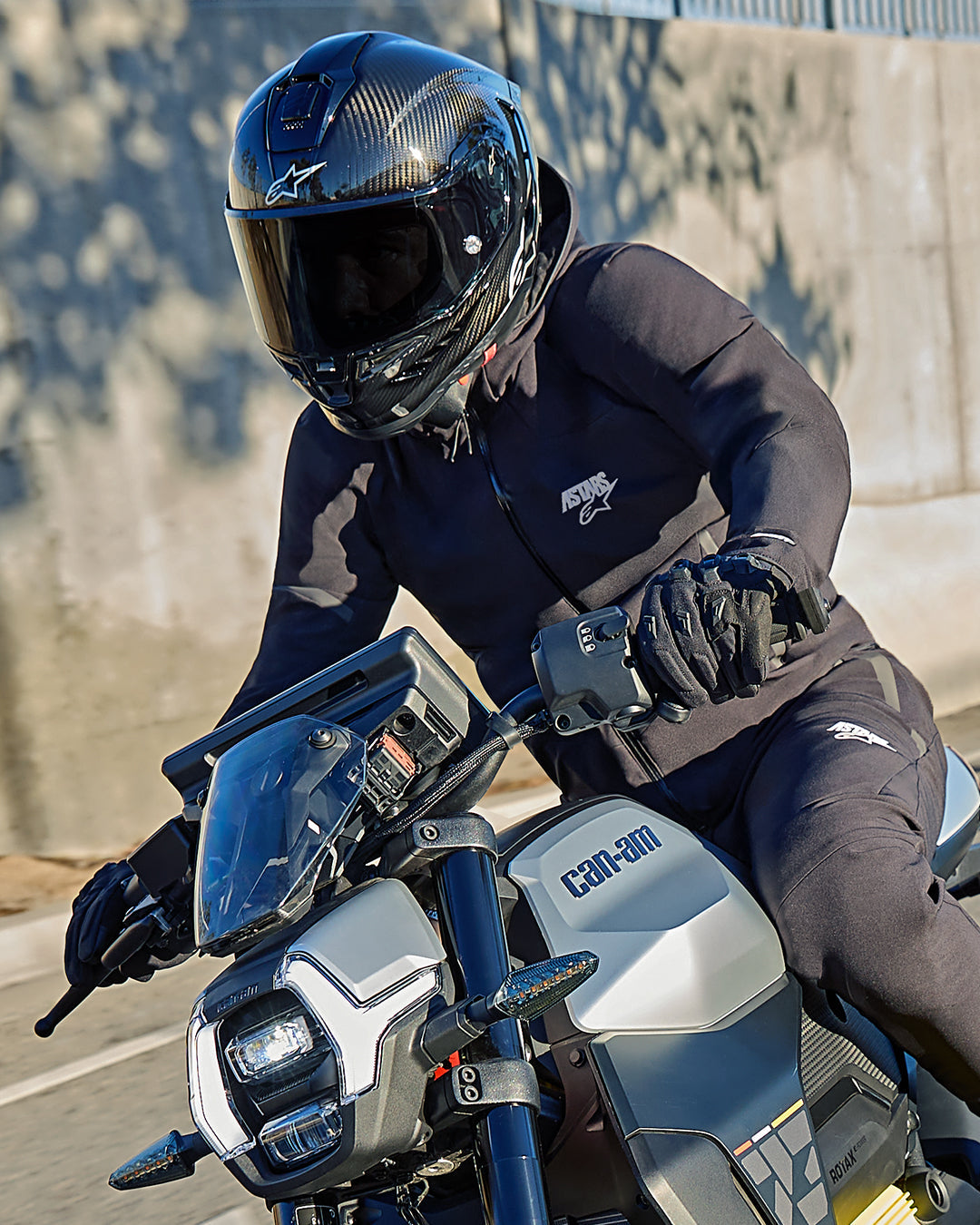 Image 68253672866170